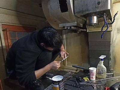 設備維修